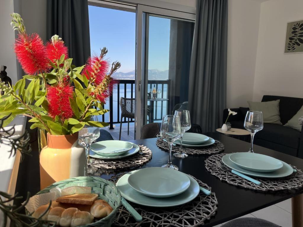 Ora Apartment *
