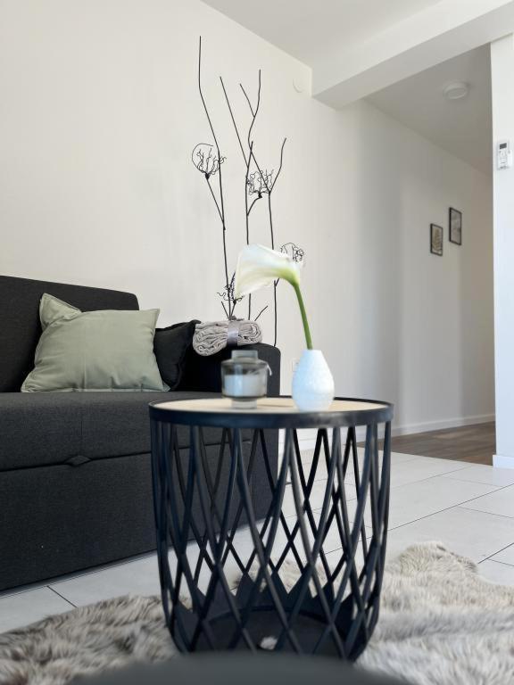 Apartment Ora *