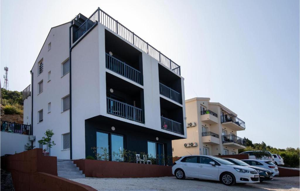 Apartment Ora
